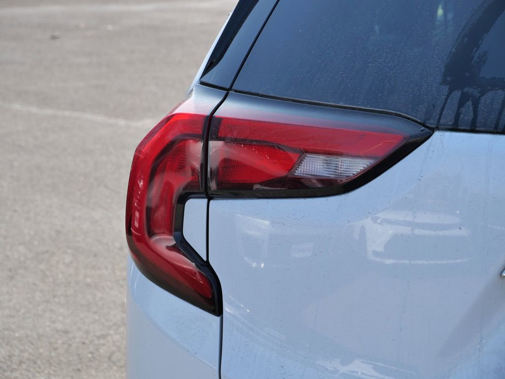 Used 2019 GMC Terrain SLE w/ Driver Convenience Package image 9