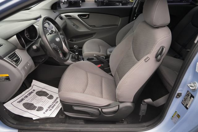 Used 2013 Hyundai Elantra image 9