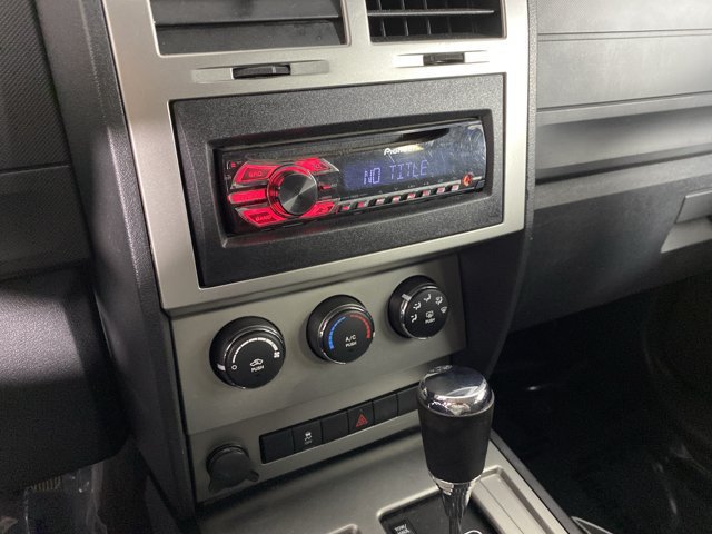 Used 2011 Dodge Nitro Heat AWD/4WD image 19