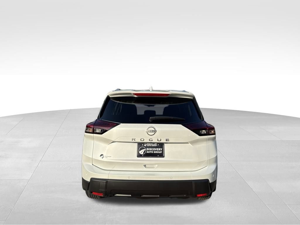 New 2026 Nissan Rogue SV image 5
