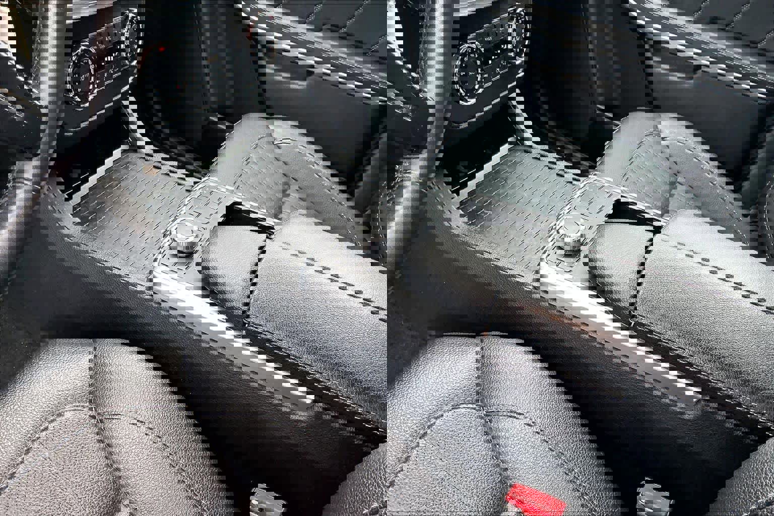 Used 2014 Mercedes-Benz GL 450 4MATIC image 18