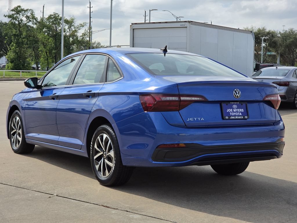 Used 2024 Volkswagen Jetta S FWD image 7