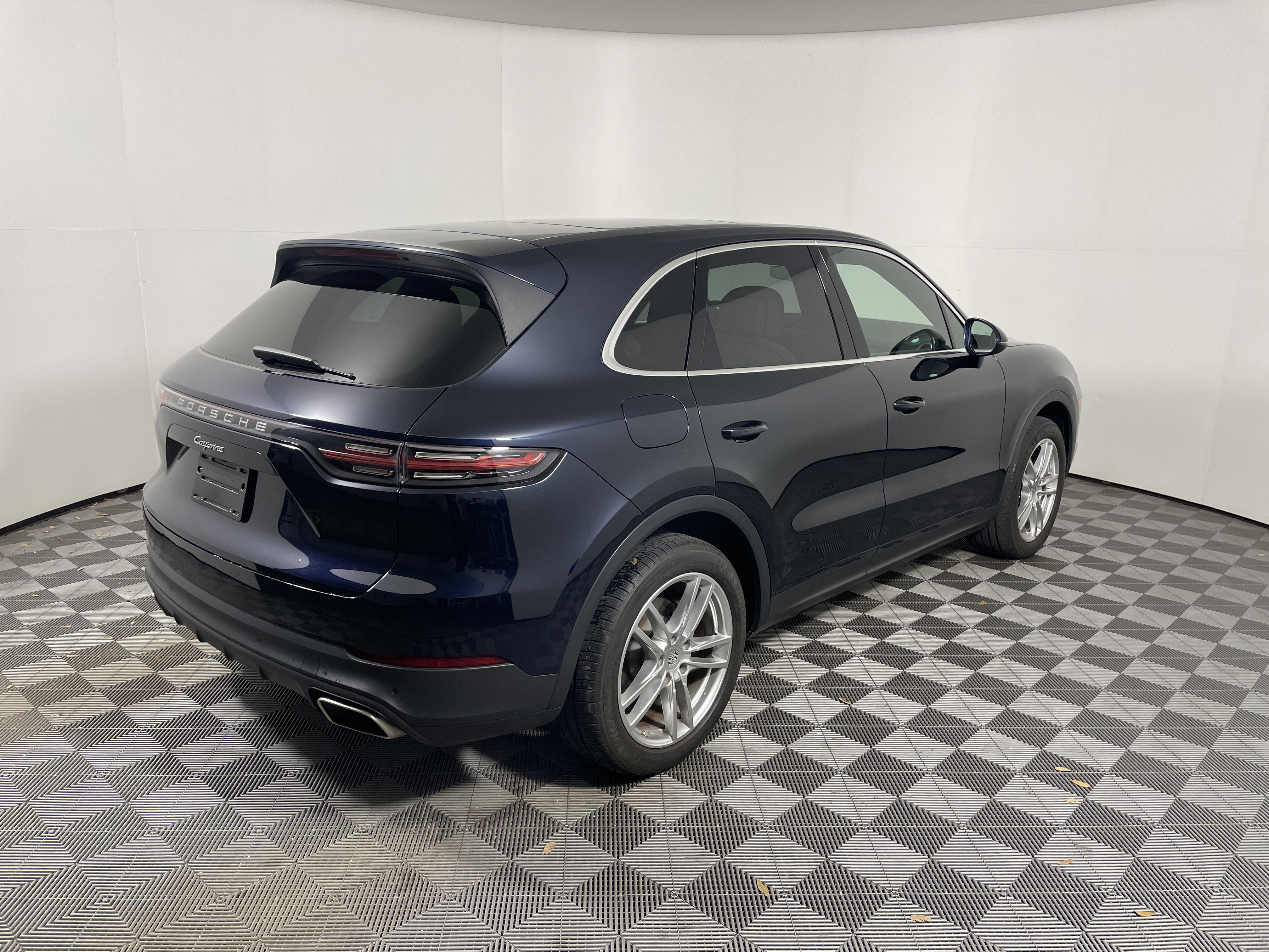 Certified 2021 Porsche Cayenne image 7