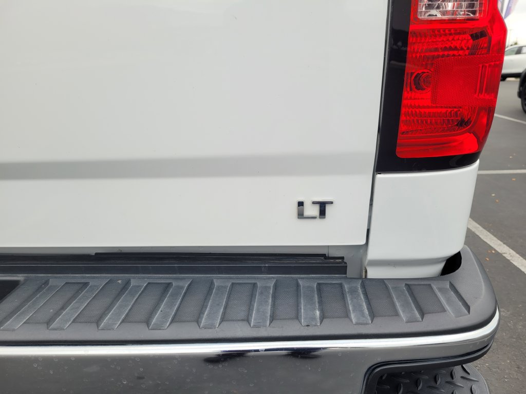 Used 2018 Chevrolet Silverado 1500 LT w/ All Star Edition AWD/4WD image 18