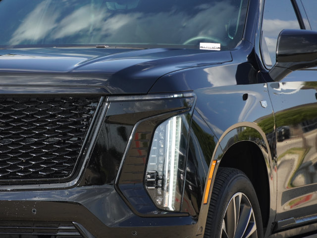 Used 2026 Cadillac Escalade Sport RWD image 7