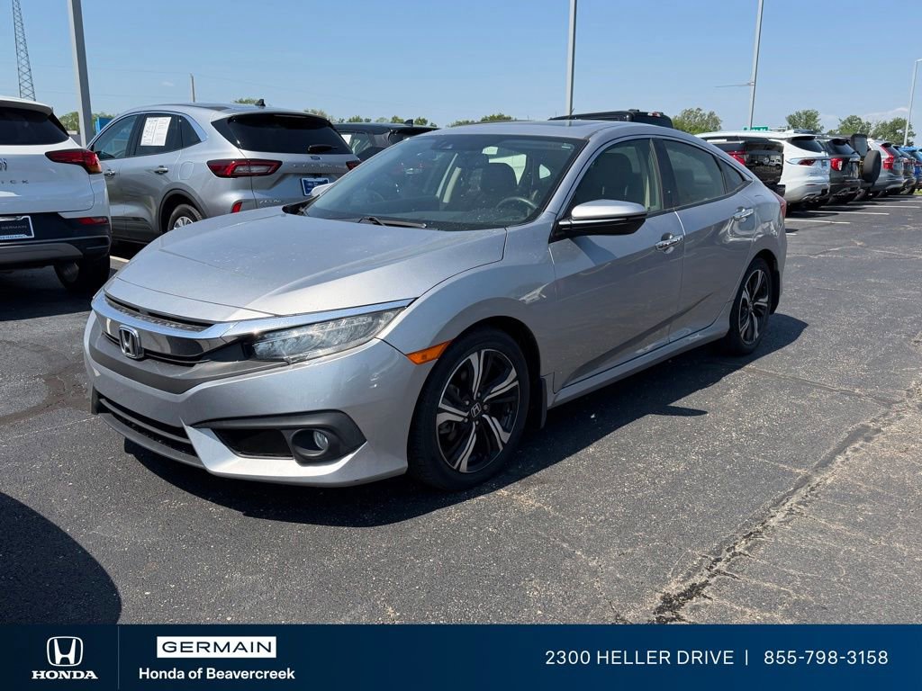 Used 2018 Honda Civic Touring video 1