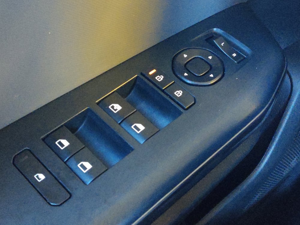 Used 2025 Kia K4 FWD image 27