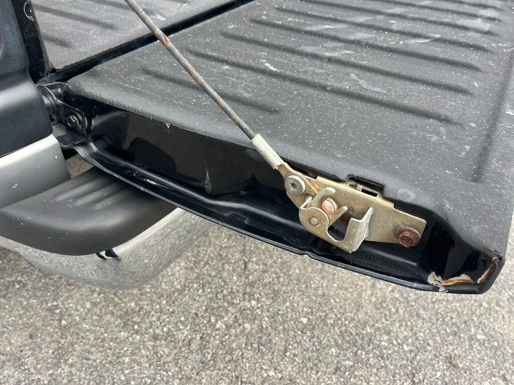 Used 1994 Dodge Ram 2500 Truck 4x4 Regular Cab image 19