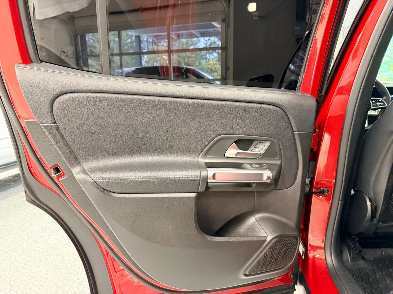Used 2020 Mercedes-Benz GLB 250 image 22