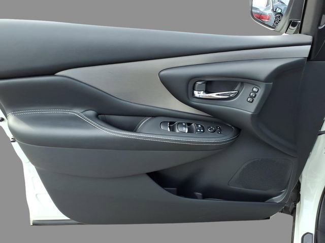 Used 2019 Nissan Murano SL w/ Cargo Package image 16