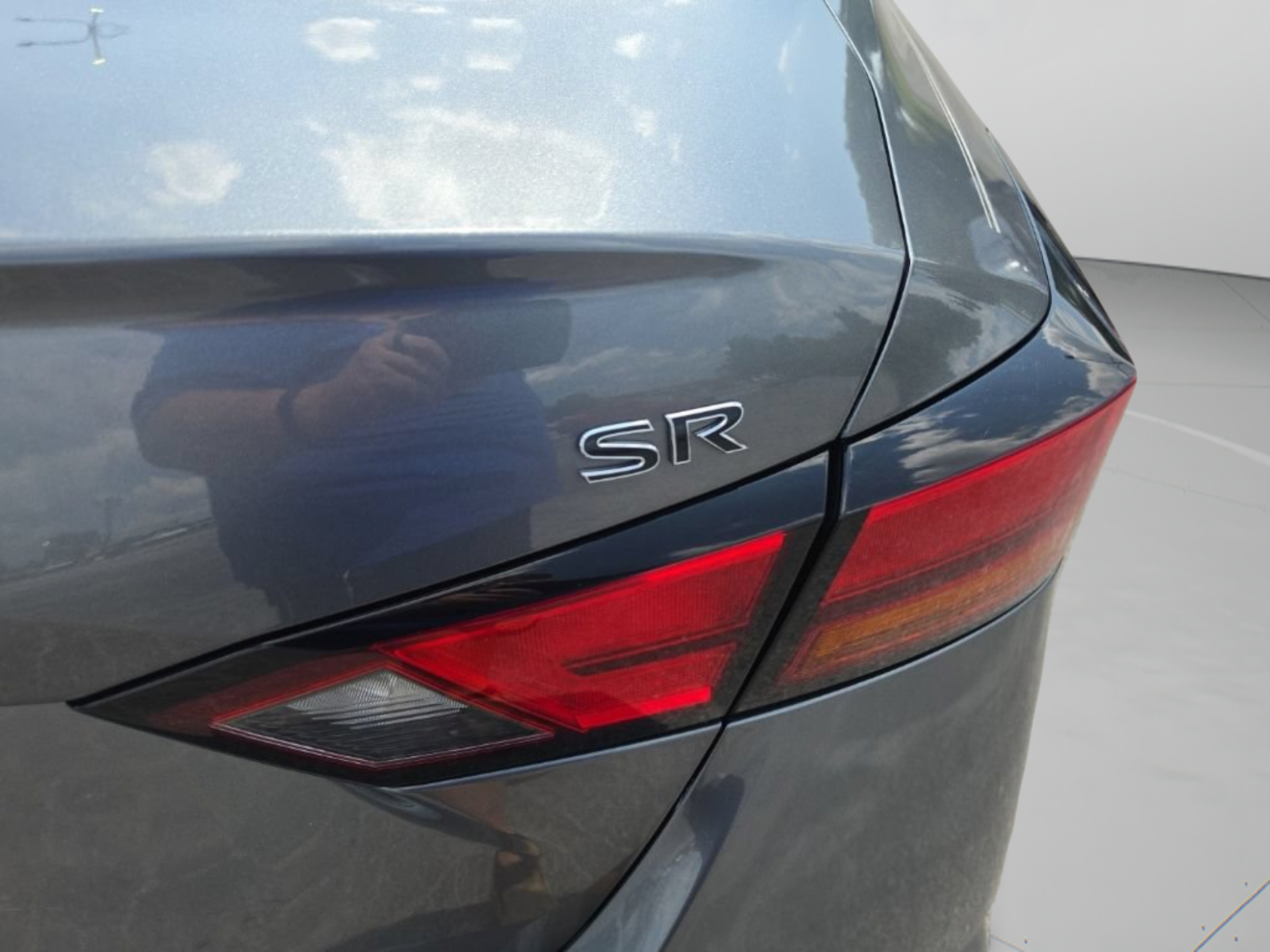 Used 2022 Nissan Altima 2.5 SR FWD image 31
