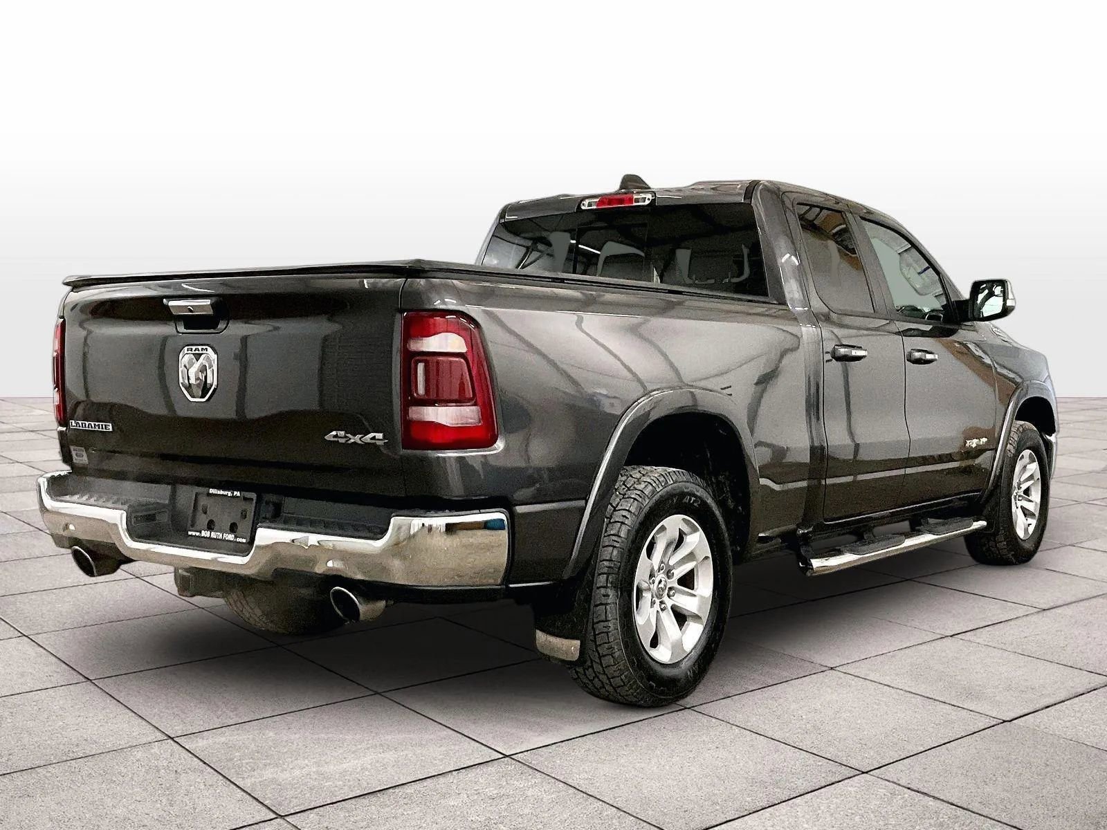 Used 2019 RAM 1500 Laramie image 11
