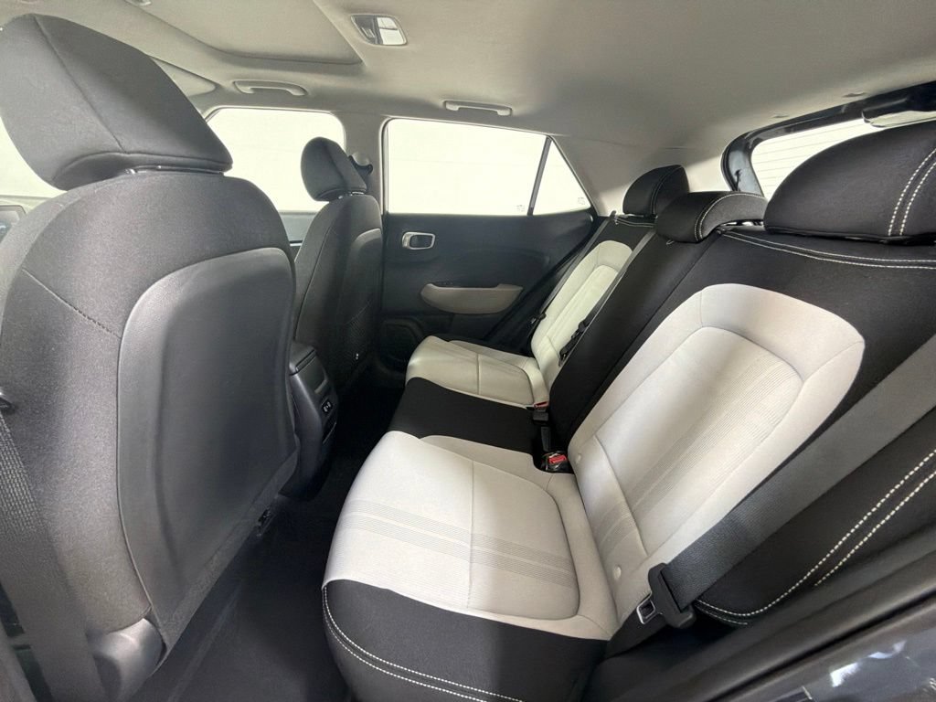 New 2026 Hyundai Venue SEL FWD image 26