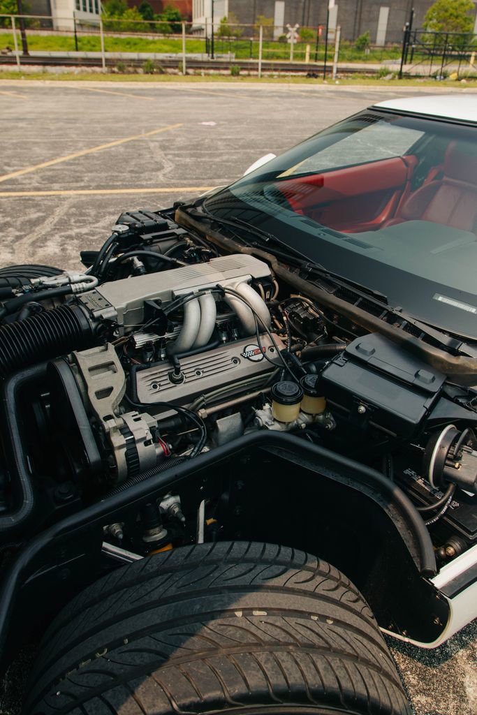 Used 1990 Chevrolet Corvette Convertible image 39