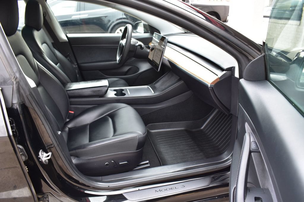Used 2021 Tesla Model 3 Standard Range Plus RWD image 15