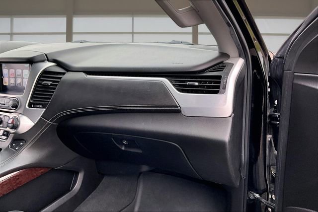 Used 2019 GMC Yukon XL SLT AWD/4WD image 17