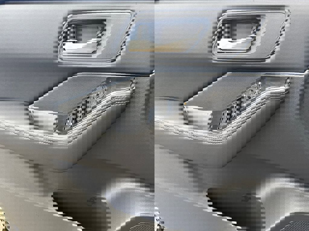 New 2026 Nissan Rogue SV w/ Cold Weather Package image 16