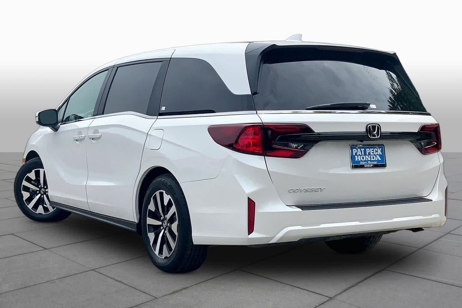 Used 2026 Honda Odyssey EX-L image 22