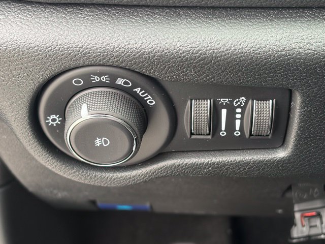 New 2026 Chrysler Pacifica Limited w/ S Appearance Package FWD image 27
