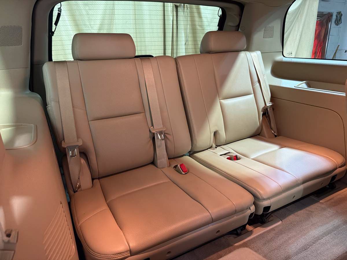 Used 2014 GMC Yukon Denali RWD image 26