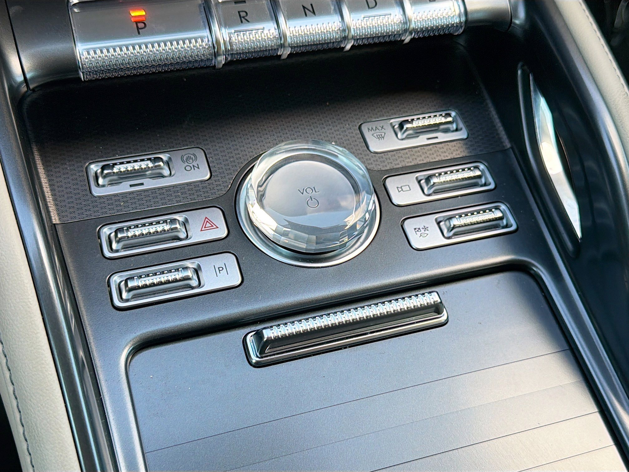 Used 2025 Lincoln Nautilus Premier w/ Equipment Group 102A image 30