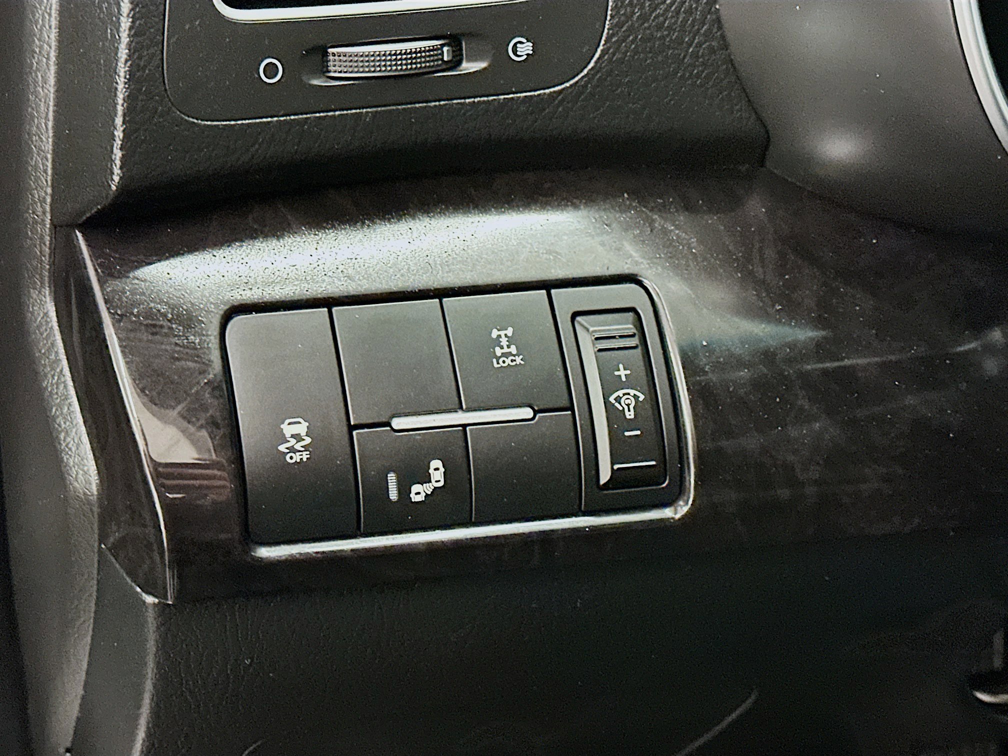 Used 2014 Kia Sorento LX w/ Touring Package (LX) image 17