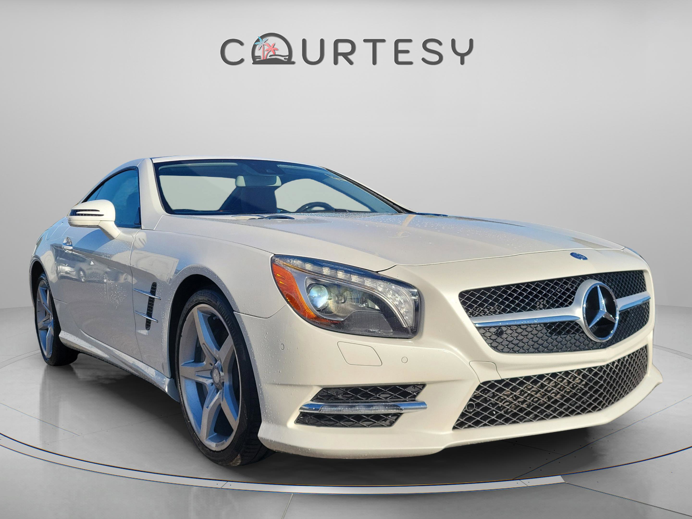 Used 2014 Mercedes-Benz SL 550 w/ Sport Wheel Package image 6