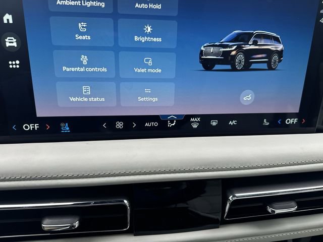 New 2026 Lincoln Aviator Black Label w/ Dynamic Handling Package AWD/4WD image 19