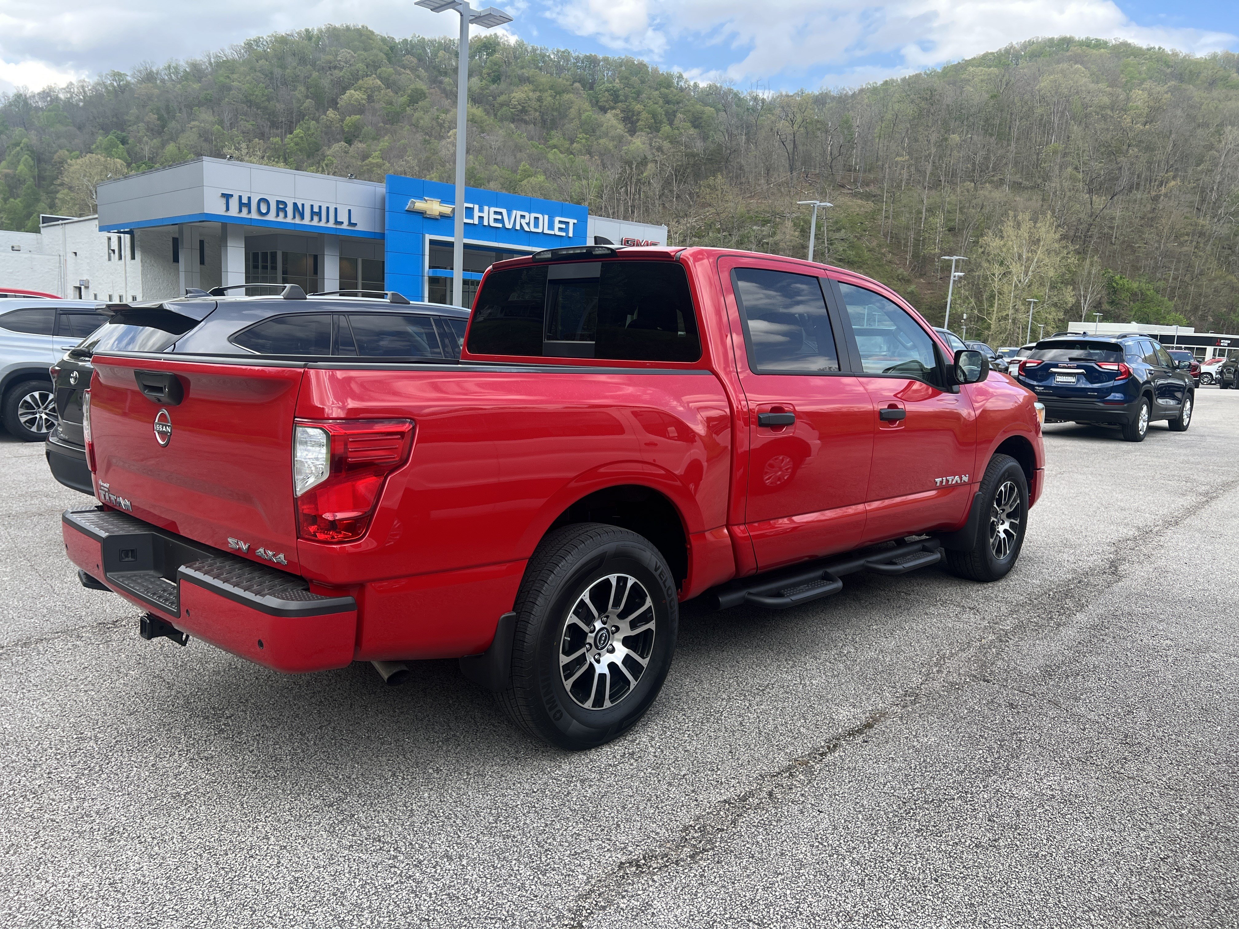 Used 2024 Nissan Titan SV w/ Accessory Utility Package AWD/4WD image 3