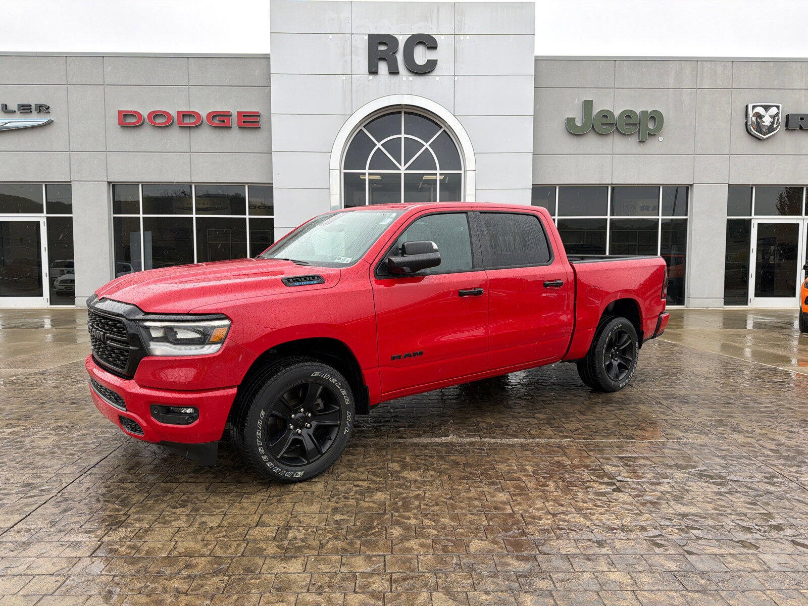 Used 2023 RAM 1500 Big Horn AWD/4WD image 1