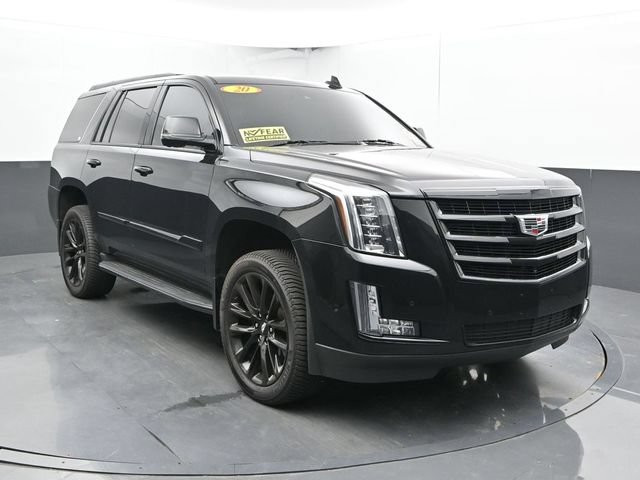 Used 2020 Cadillac Escalade Luxury w/ Escalade Sport Edition AWD/4WD image 6