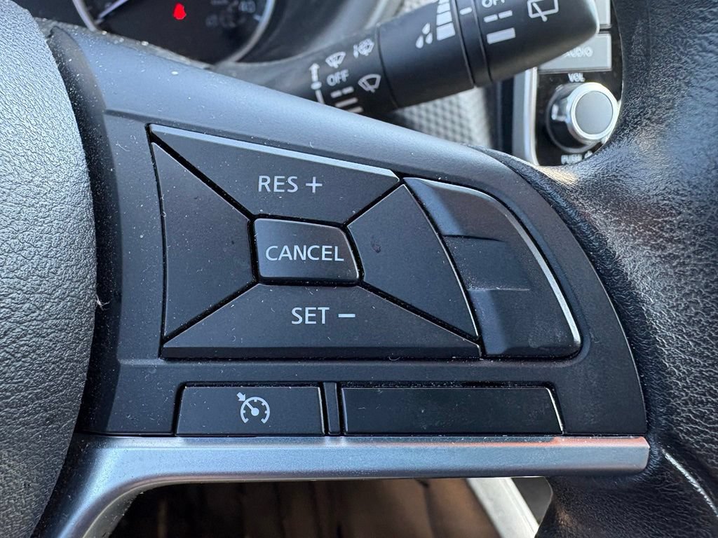 Used 2021 Nissan Kicks S FWD image 18
