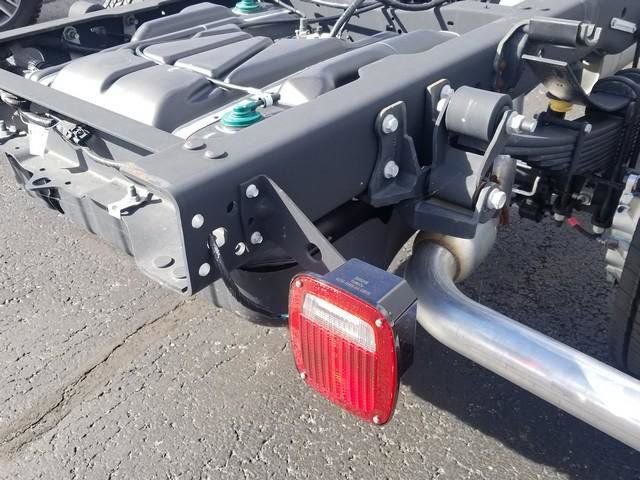 New 2025 Ford F550 2WD Regular Cab Super Duty image 13