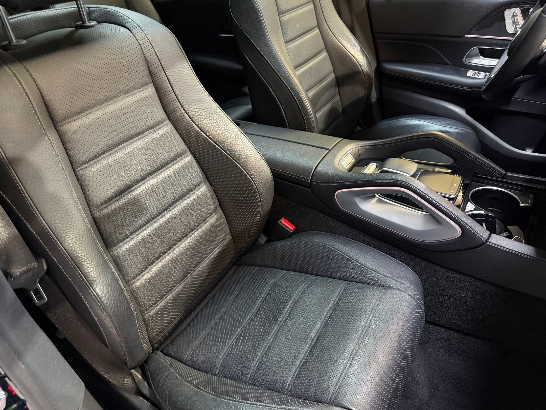 Used 2023 Mercedes-Benz GLS 450 4MATIC image 57