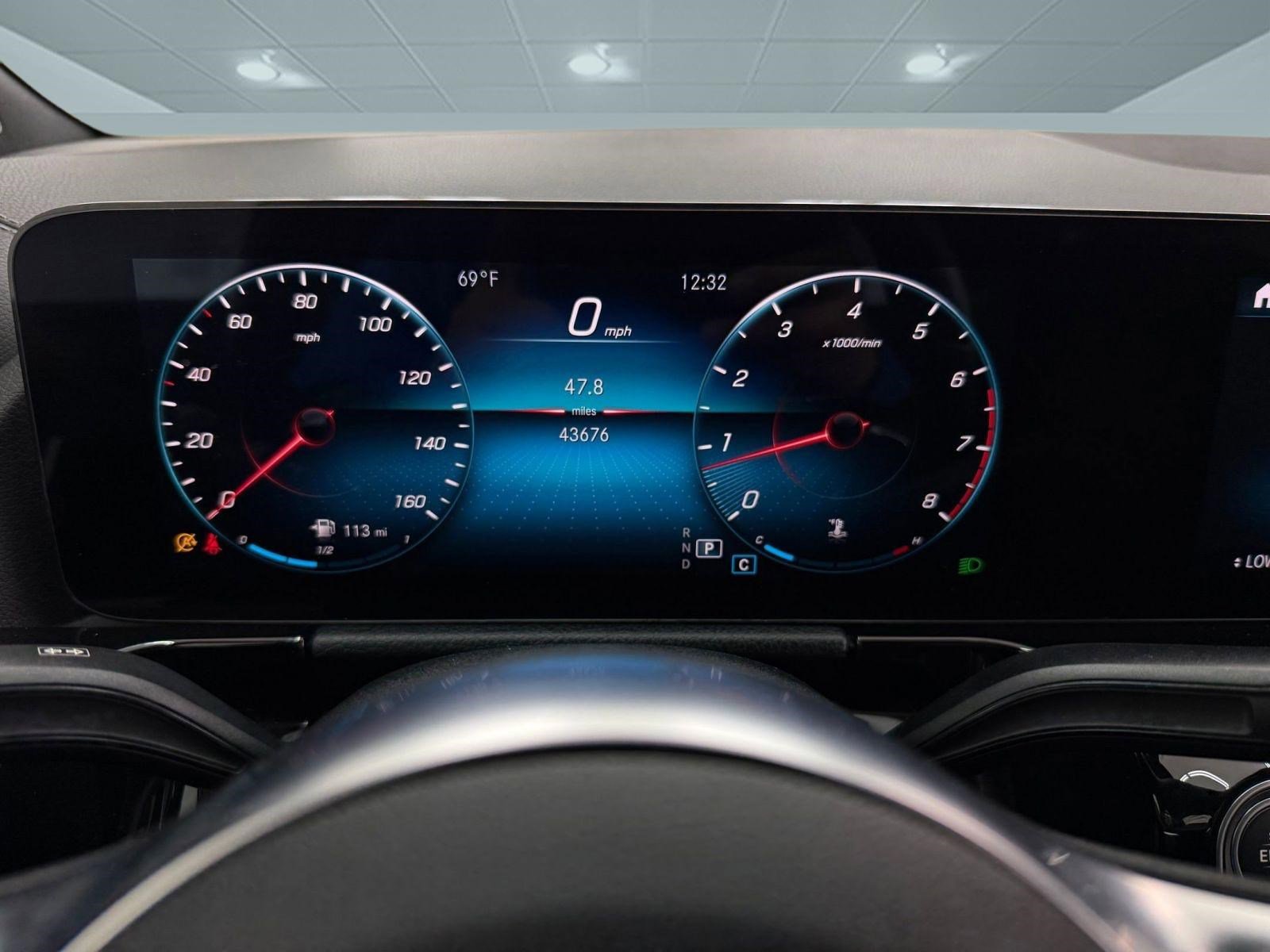 Certified 2022 Mercedes-Benz GLA 250 image 17