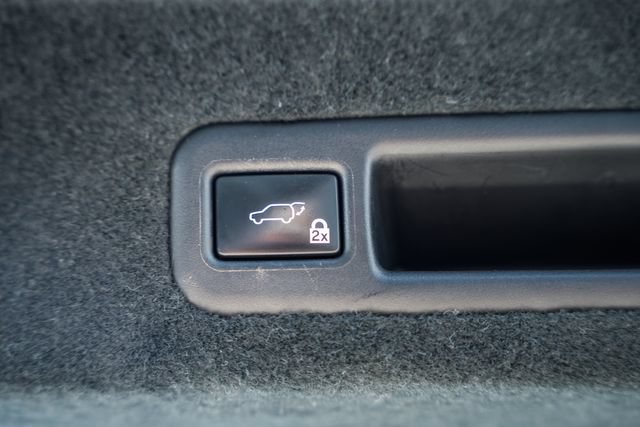Used 2018 Lexus RX 450h AWD w/ Premium Package image 16