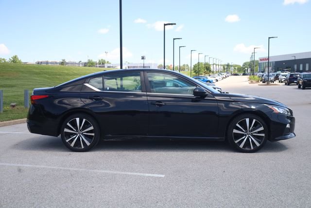Used 2021 Nissan Altima 2.5 SR FWD image 4