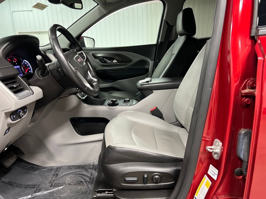Certified 2022 GMC Terrain SLT image 13