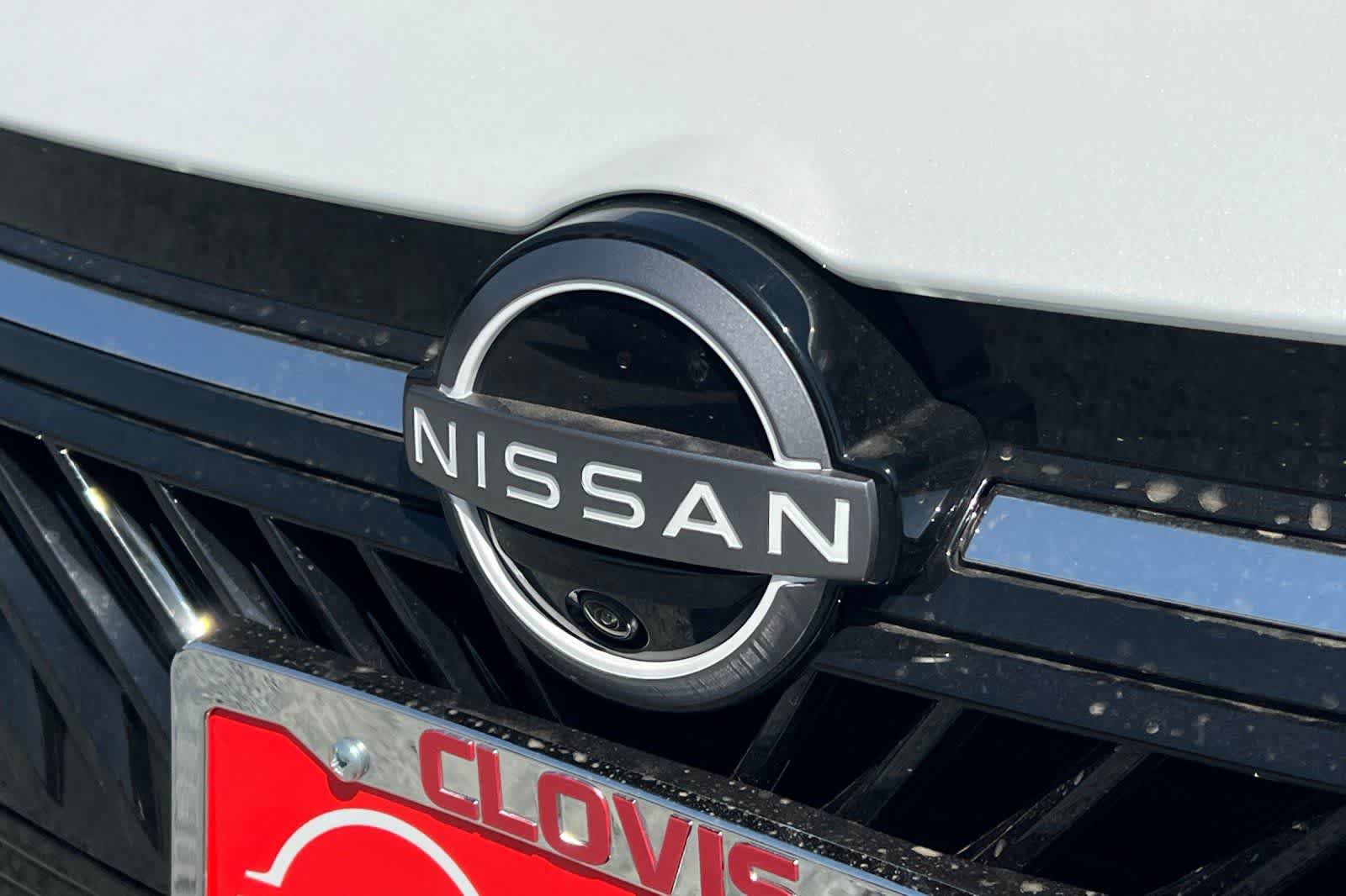 New 2027 Nissan Sentra SR FWD image 16