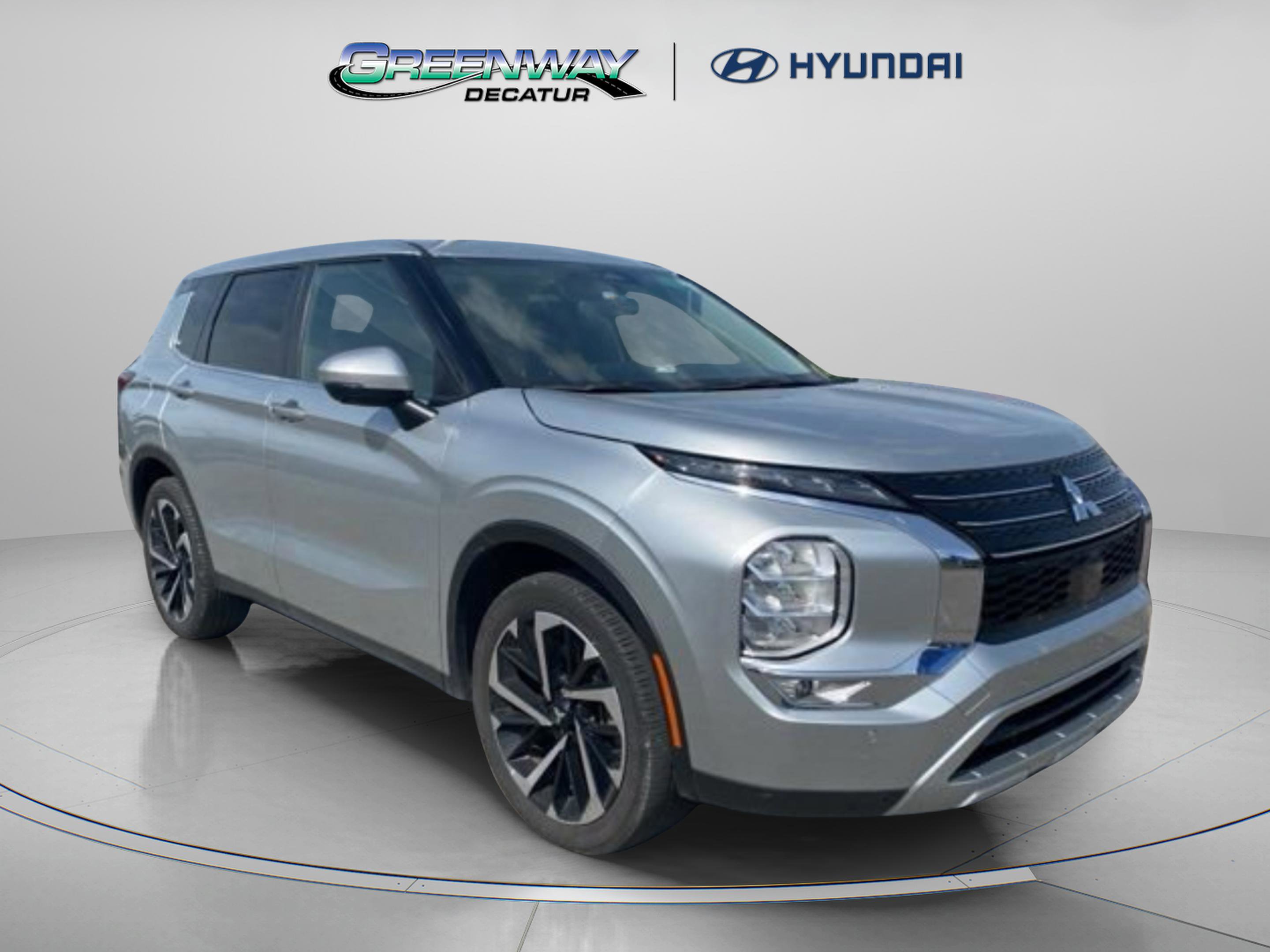 Used 2024 Mitsubishi Outlander SE FWD video 1