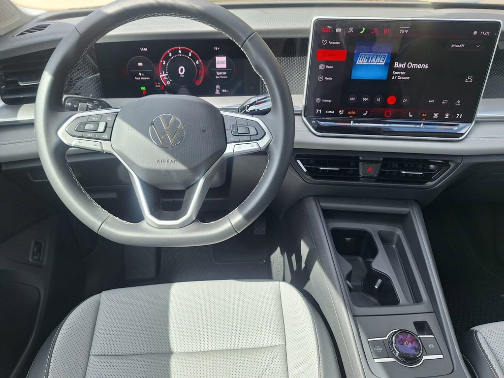 New 2026 Volkswagen Tiguan SE image 21