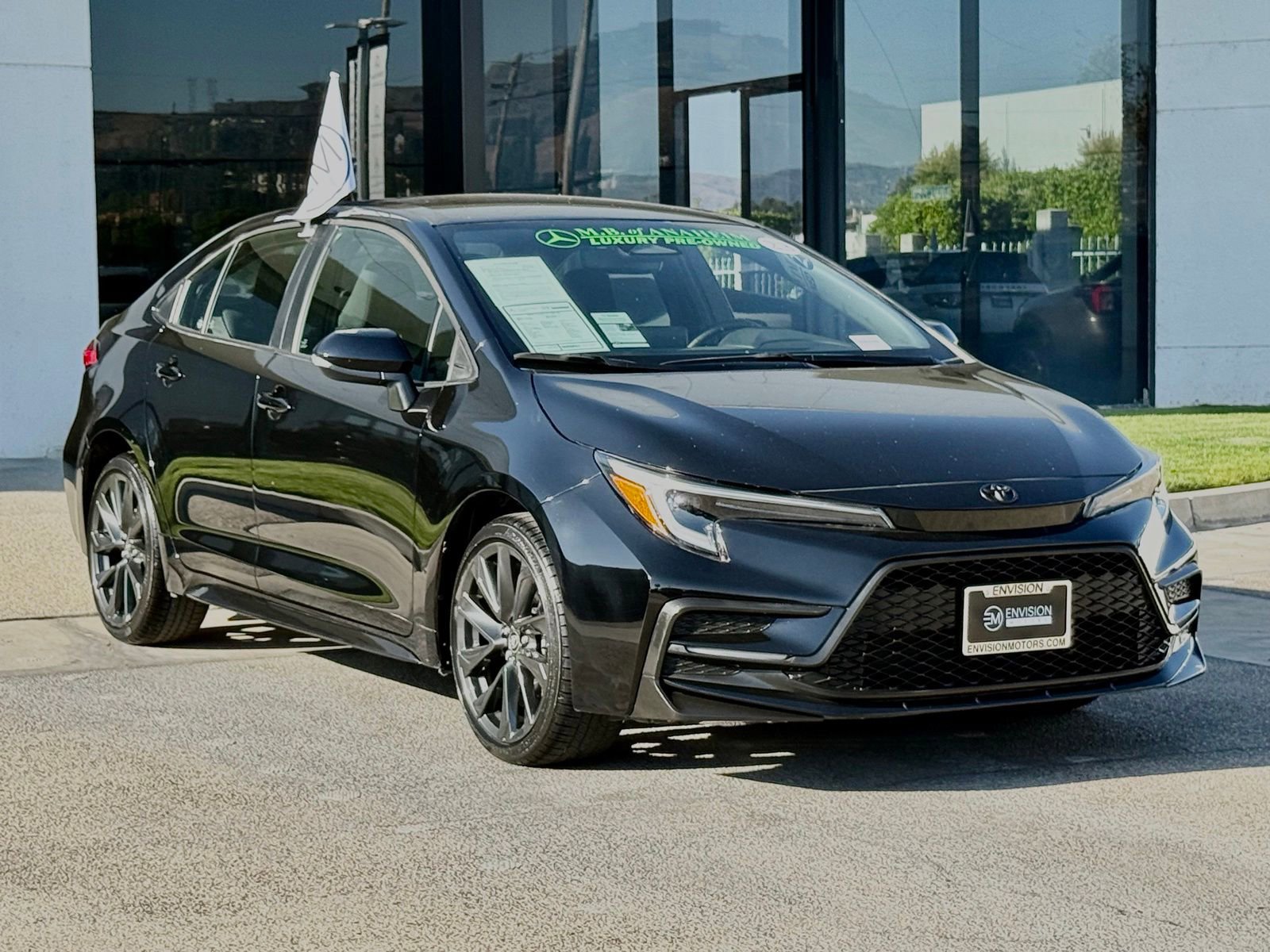 Used 2023 Toyota Corolla SE FWD image 8