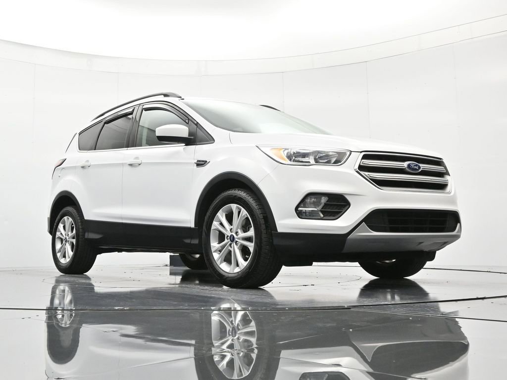 Used 2018 Ford Escape SE image 38