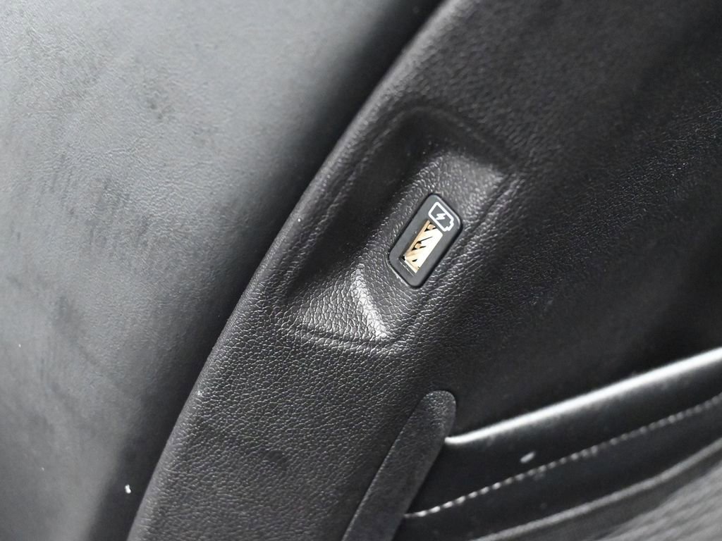 Used 2021 Kia Sorento EX w/ Panoramic Sunroof Package image 38