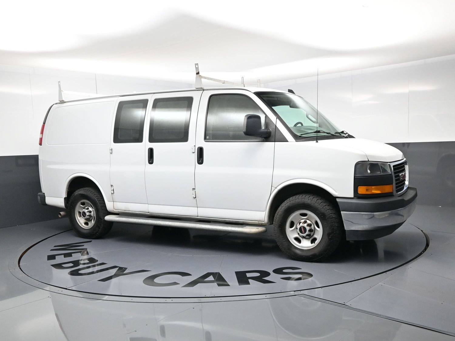 Used 2021 GMC Savana 2500 w/ Driver Convenience Package RWD image 2