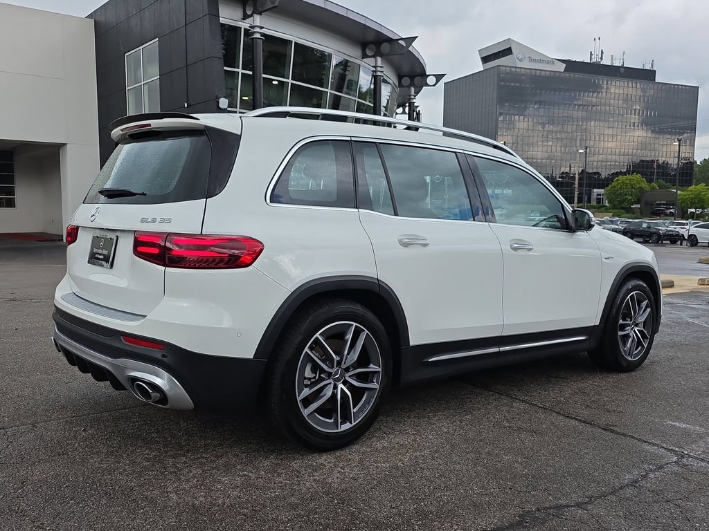 Used 2025 Mercedes-Benz GLB 35 AMG 4MATIC image 5