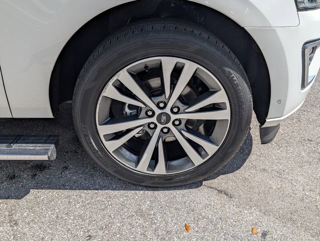 Used 2020 Ford Expedition Platinum image 20