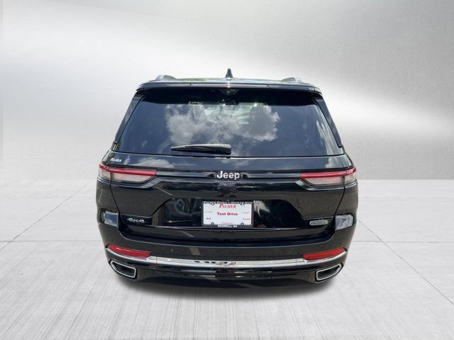 Certified 2022 Jeep Grand Cherokee Overland w/ Luxury Tech Group IV AWD/4WD image 7