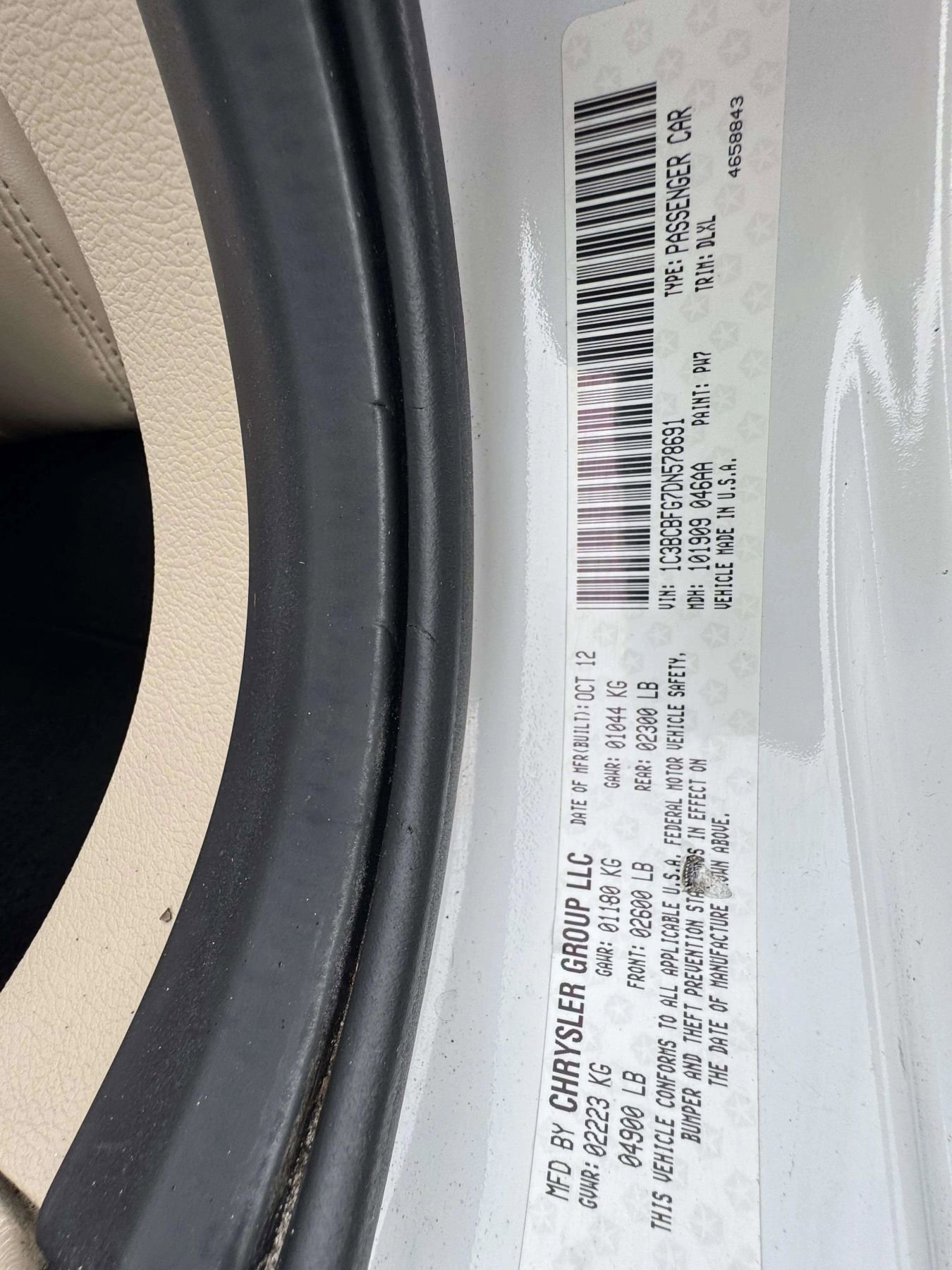 Used 2013 Chrysler 200 Limited image 28