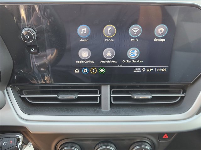 Used 2025 Chevrolet Trax LS w/ LS Convenience Package image 16